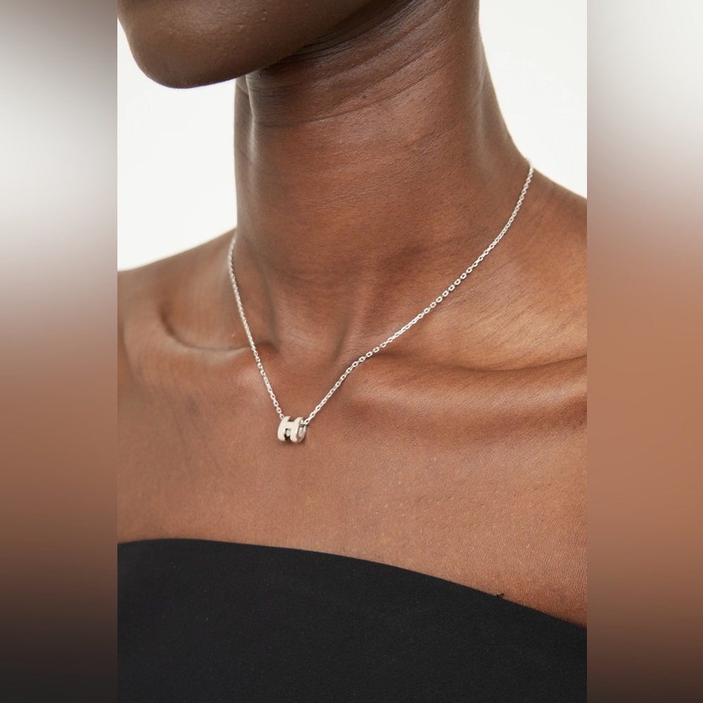Hermes Mini Pop H Pendant Necklace - Picture 3 of 11